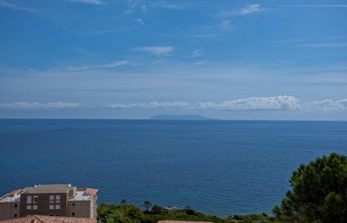 Casa Les Agaves Apartman Santa-Severa Kültér fotó